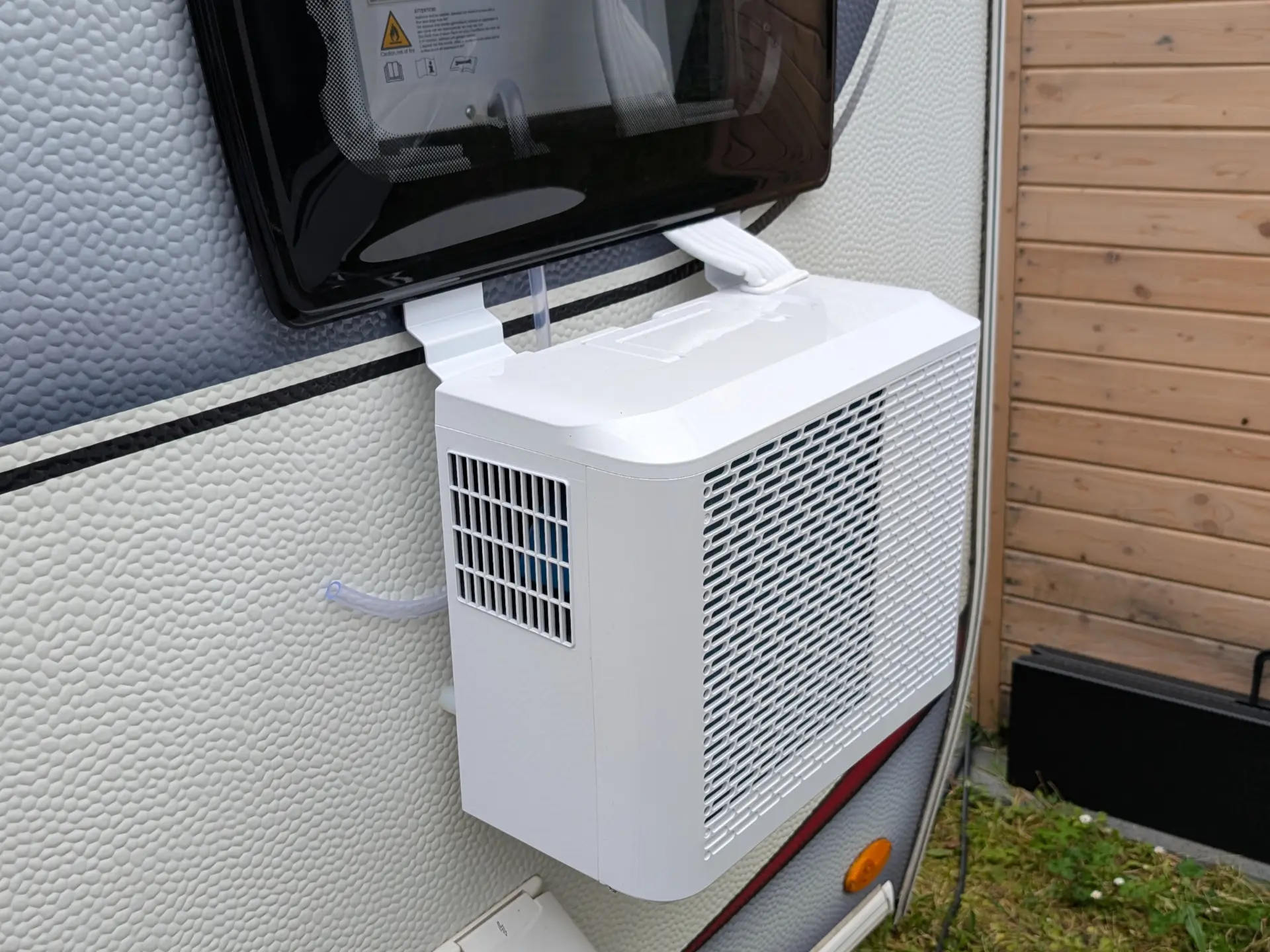 The external module of the Obelink CA-3000